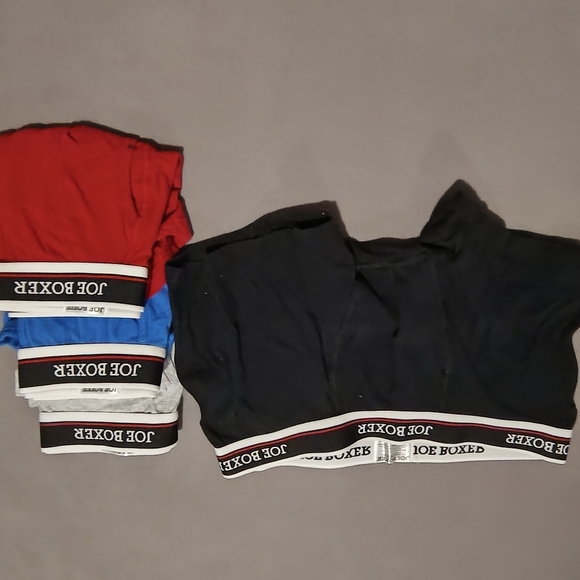 4-pack Joe Boxer Men's Trunks - Black, Blue, Red, White. Size Large 34-36" - Picture 5 of 6